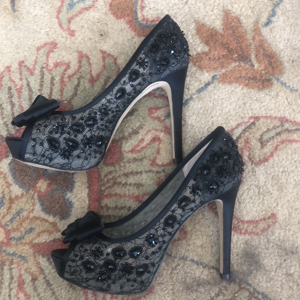 NWOT Joan & David black beaded mesh, satin bow platform heel. Special occasion.